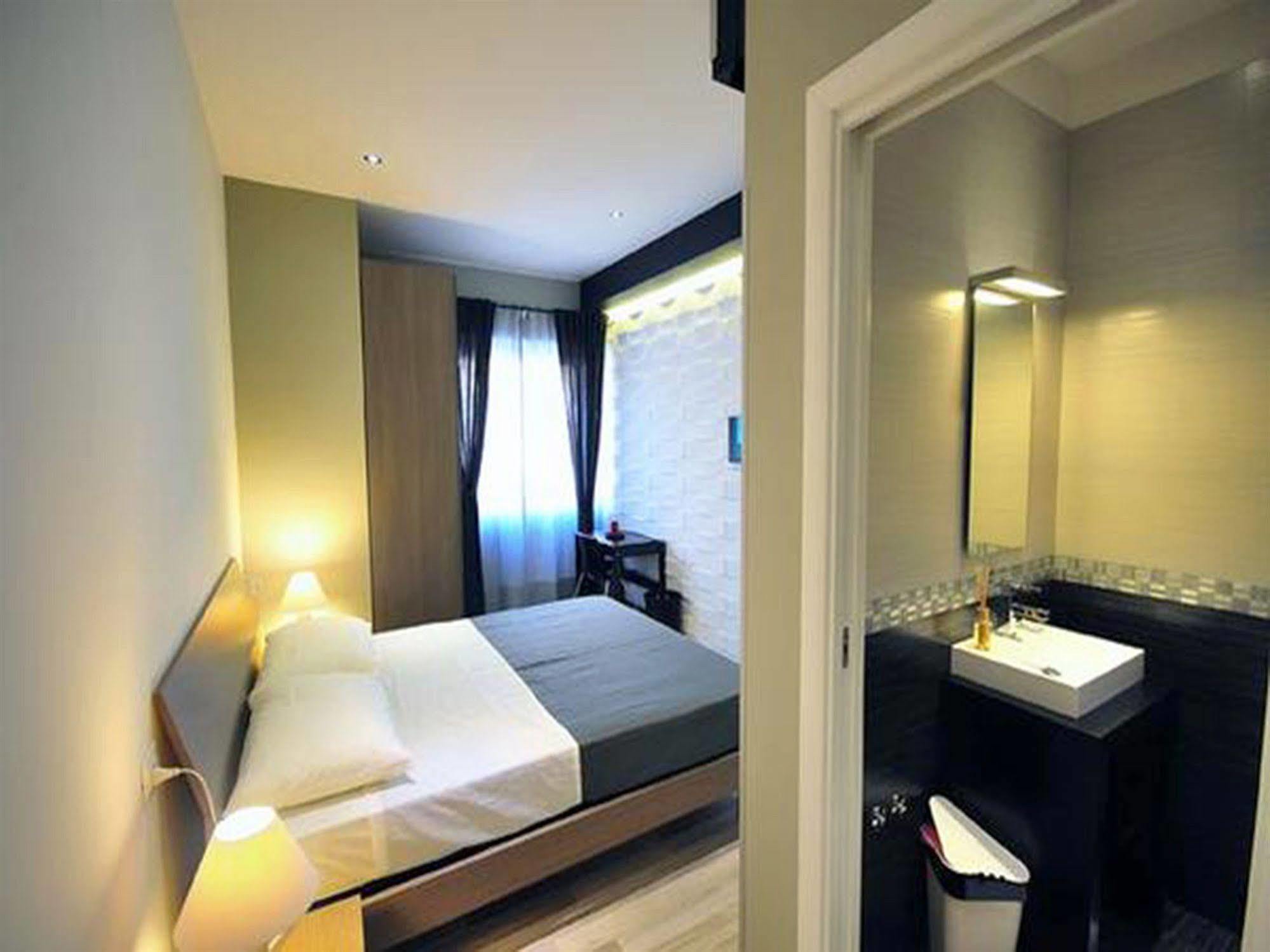 Living Roma Exterior foto